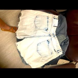 KanCan high rise Jean shorts. size 13 /30